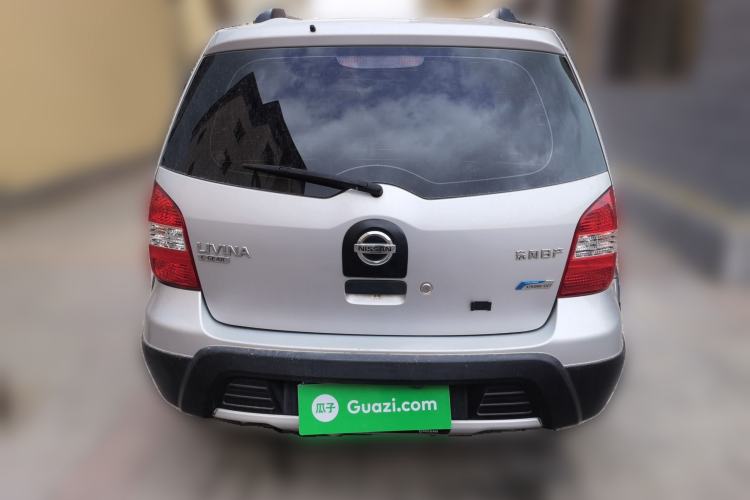 Used Nissan Livina 2010 Jingrui Edition 1.6L Manual Standard Model Rear