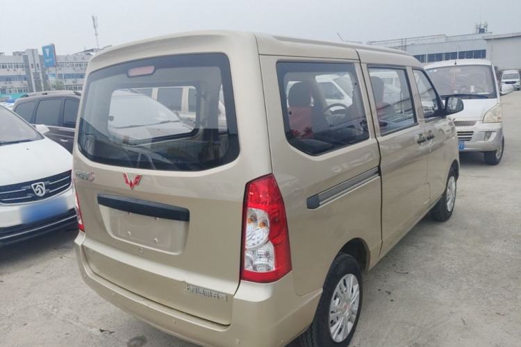 Used Wuling Rongguang 2020 1.2L S Base Model China VI Rear Right 45 Deg