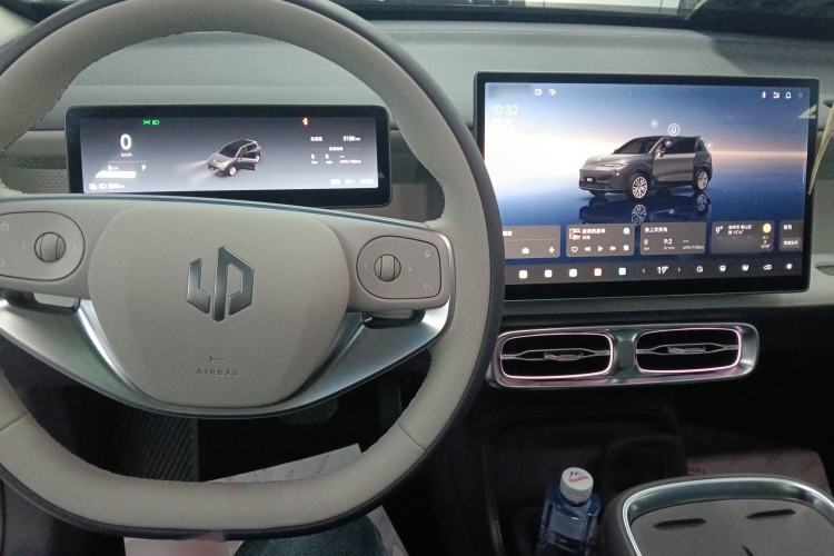 Used Leapmotor B10 2025 510 Joyful Edition
