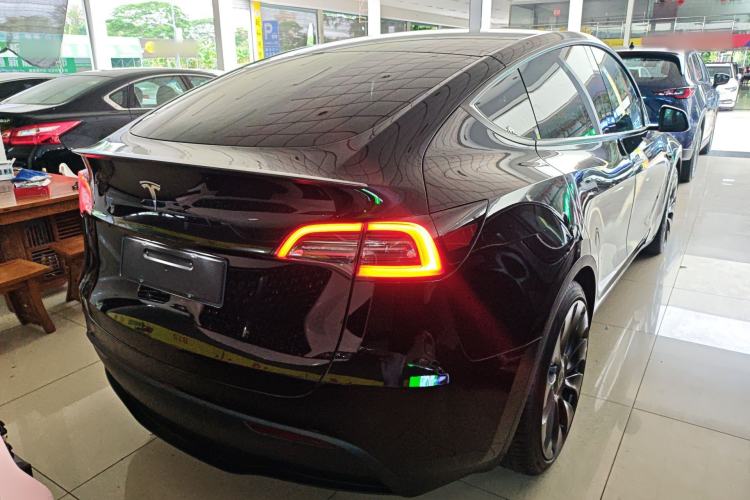 Used Tesla Model Y 2021 Performance High-Performance All-Wheel-Drive Version
