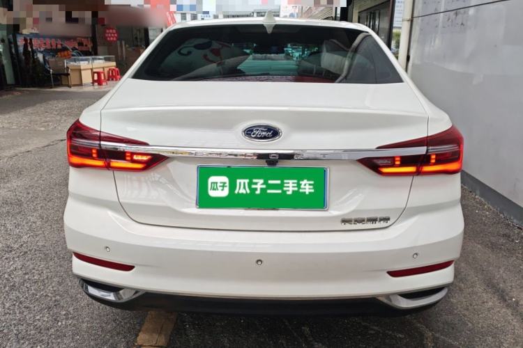 Used Ford Escort 2021 1.5L Automatic Diamond Edition