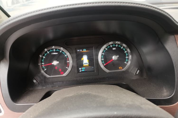 Used FORTHING Lingzhi 2020 M5 1.6L Luxury 7-Seater