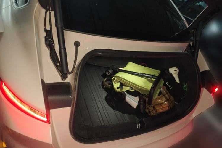 Used Nio ET5 2022 75 kWh Trunk