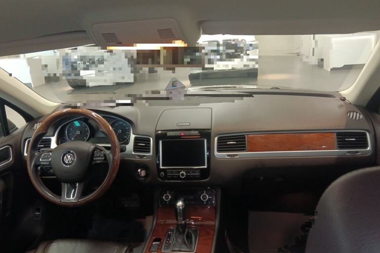 Used Volkswagen Touareg 2011 3.0 TSI Standard Version