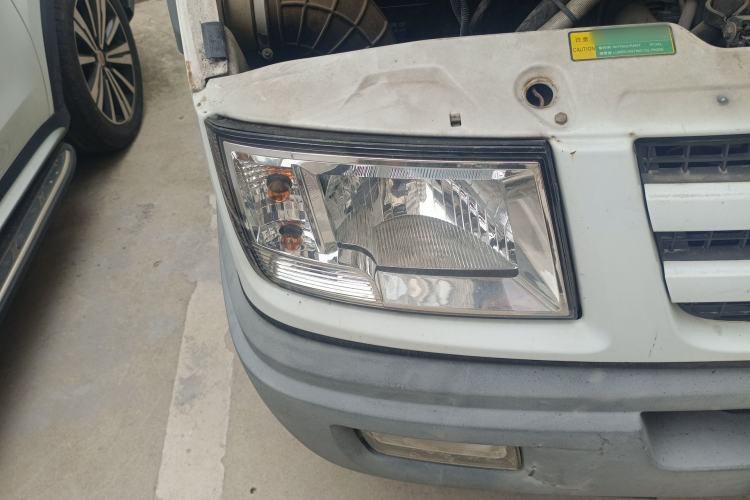 Used Iveco Daily 2014 2.5T-A35 NJ6484ACM47Z4 Right Front Headlight