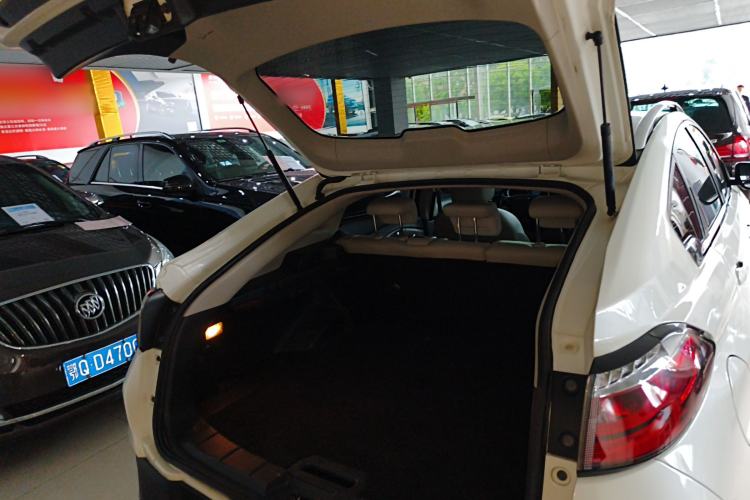 Used Venucia T90 2017 2.0L CVT Leading Edition