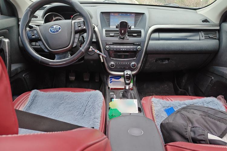 Used Bestune X80 2015 2.0L Manual Comfort 2nd Anniversary Edition