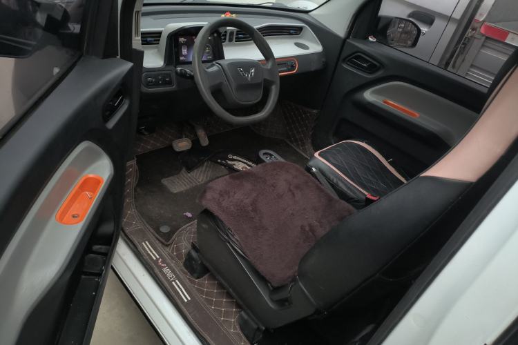 Used Wuling Hongguang MINIEV 2020 Freedom Version Lithium Iron Phosphate
