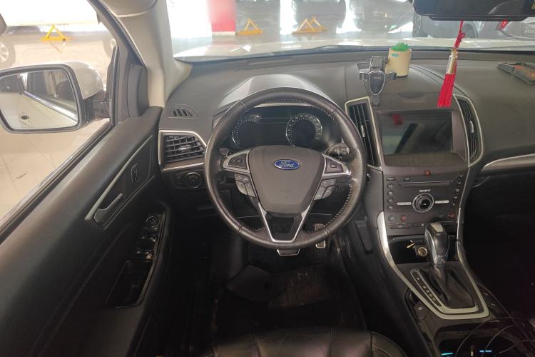 Used Ford Edge 2015 2.7T GTDi 4x4 Prestige 7-Seater Steering Wheel