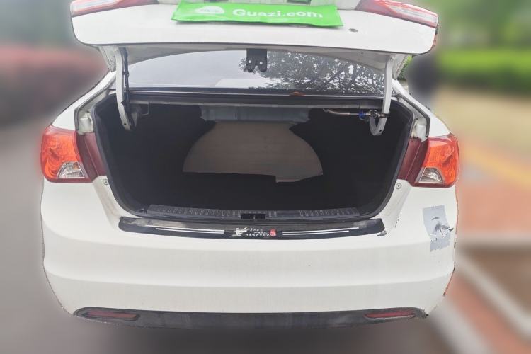 Used Haima M3 2014 1.5L Manual Standard Edition Trunk