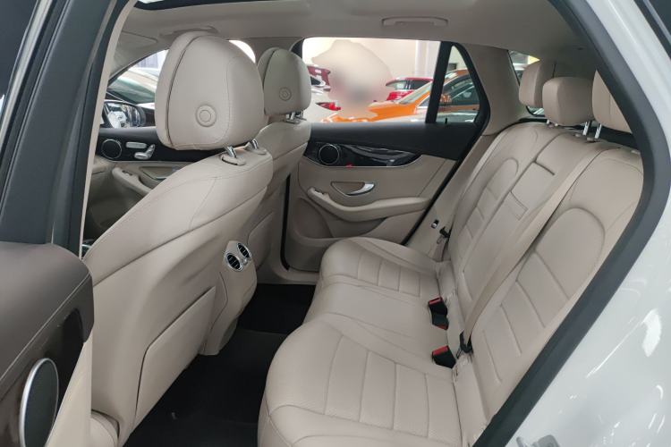 Used Mercedes-Benz GLC 2016 GLC 260 4MATIC Luxury Model Left Rear Seat