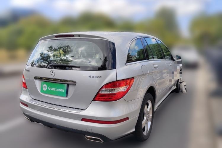 Used Mercedes-Benz R-Class 2014 R 320 4MATIC Luxury Model