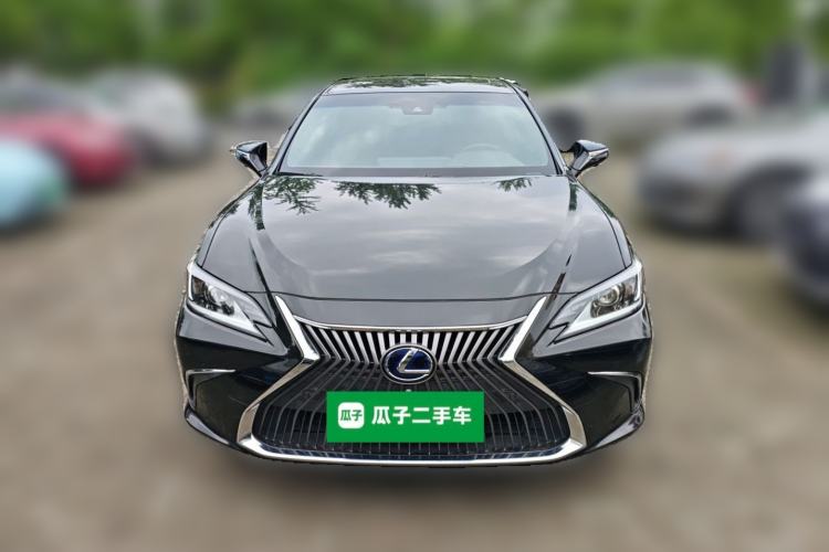 Used Lexus ES 2018 300h Premier Edition China VI Standard Front