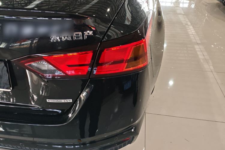 Used Nissan Teana 2020 Revised Version 2.0L XL Comfort Edition Right Rear Taillight