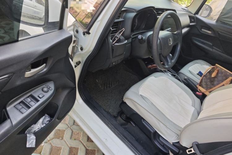 Used Honda Fit 2016 1.5L LXS CVT Comfort Sunroof Version Driver Seat