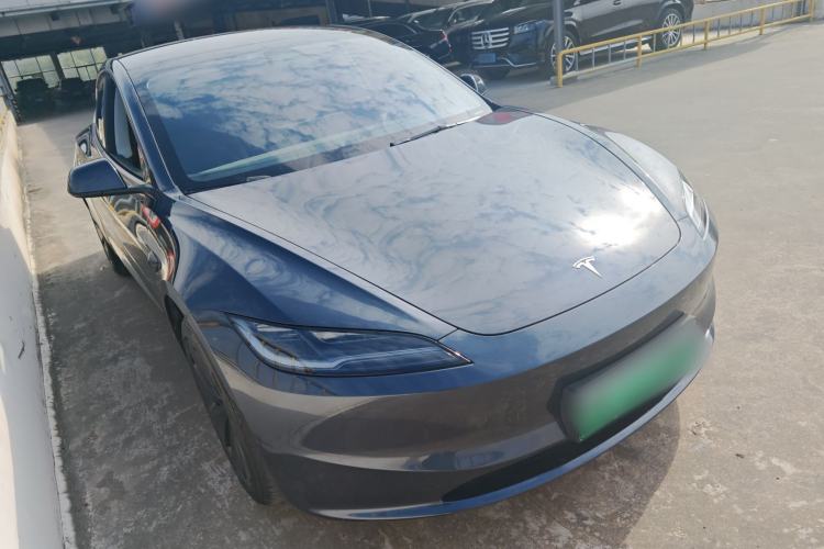 Used Tesla Model 3 2023 Rear-Wheel-Drive Version