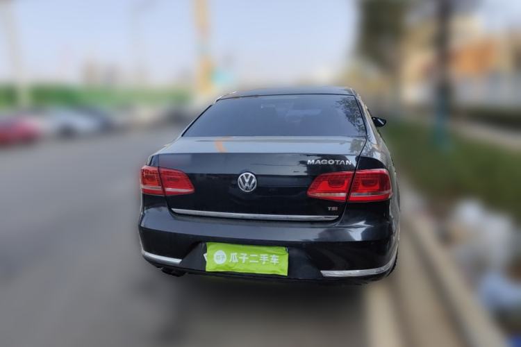 Used Volkswagen Magotan 2013 1.8TSI Prestige Model
