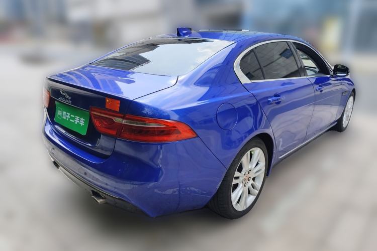 Used Jaguar XEL 2019 2.0T 200 PS Deluxe Edition Rear Right 45 Deg