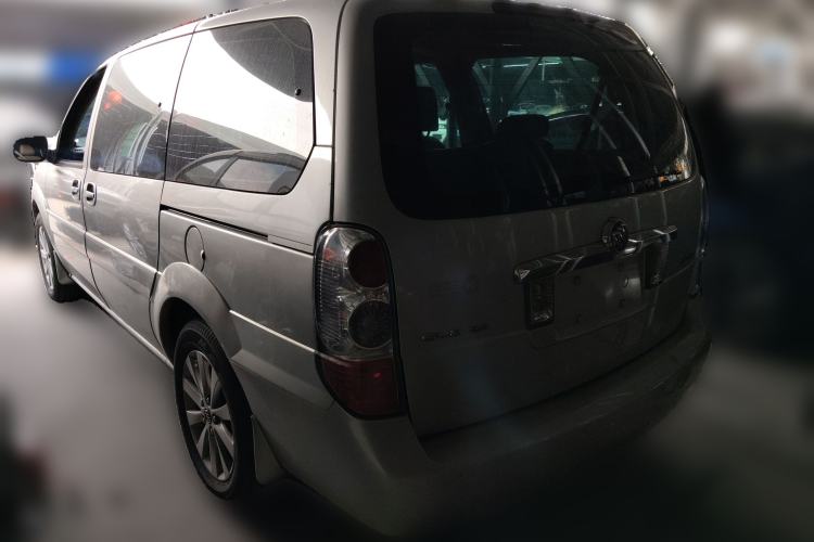 Used Buick GL8 2011 2.4L CT Comfort Edition Rear Left 45 Deg