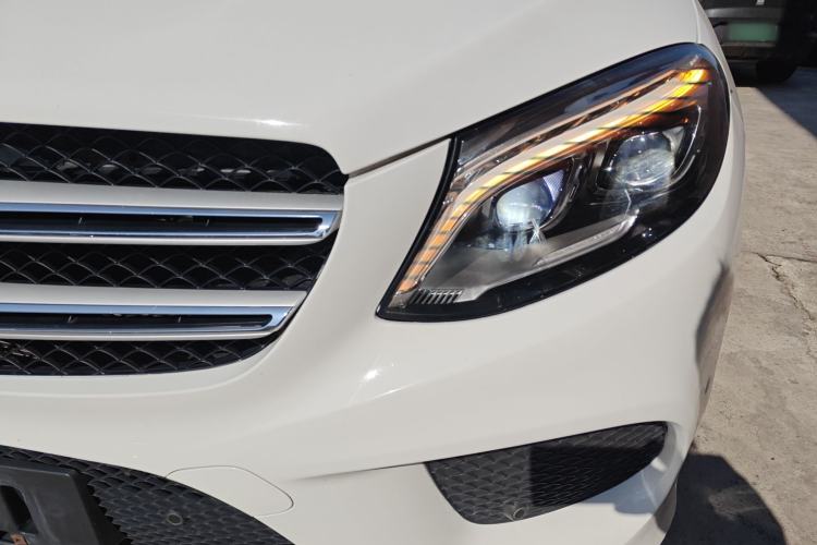 Used Mercedes-Benz GLE 2018 GLE 320 4MATIC Dynamic Edition Collector's Edition
