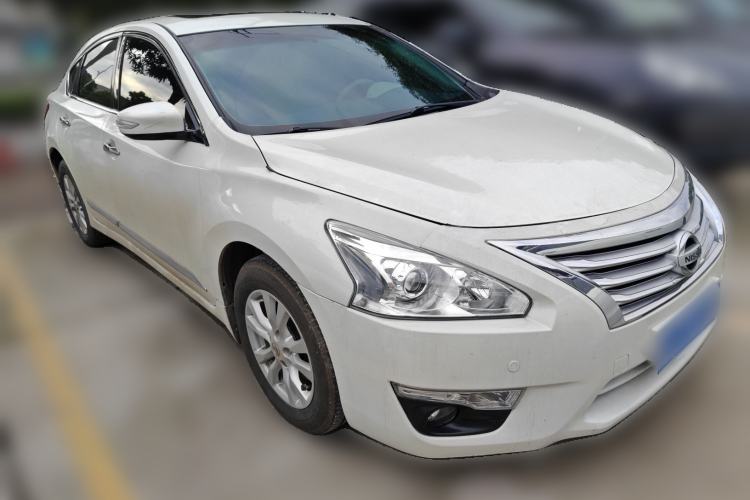 Used Nissan Teana 2013 2.5L XL Leading Edition Front Right 45 Deg