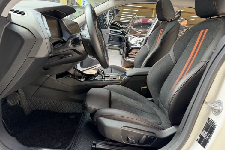 Used BMW 2 Series 2023 225i Four-Door Coupe M Sport Package
