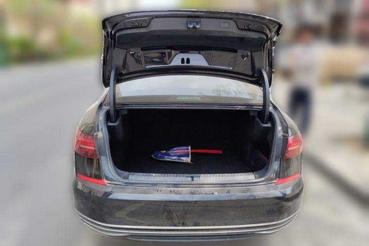 Used Volkswagen Passat 2020 330TSI Luxury Edition China VI Trunk