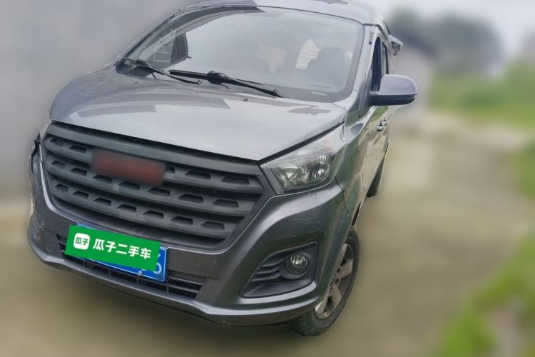 Used Jinbei Gold Hiace 2021 1.5L Passenger Van Travel Lion 6-Seater