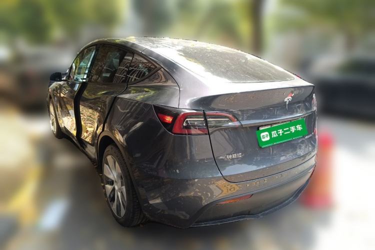 Used Tesla Model Y 2022 Rear-Wheel-Drive Version
