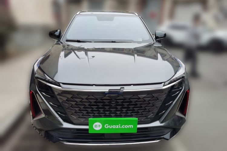 Used CHANGAN OSHAN Z6 2022 Blue Whale 1.5T DCT Smart Edition Urban Version Front