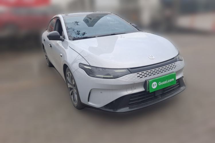 Used Leapmotor C01 2023 Range-Extended 316 Smart Edition Front Right 45 Deg