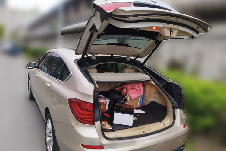 Used BMW 5 Series GT 2011 535i Elegant Edition Trunk