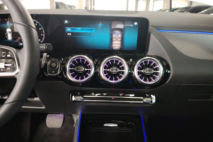 Used Mercedes-Benz GLA 2023 GLA 220