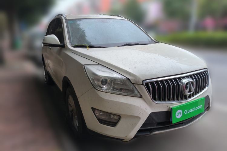 Used BAIC Weiwang S50 2016 1.5T Manual Joyful Elite Edition Front Right 45 Deg