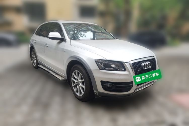 Used Audi Q5 2011 2.0TFSI Comfort Version Front Right 45 Deg