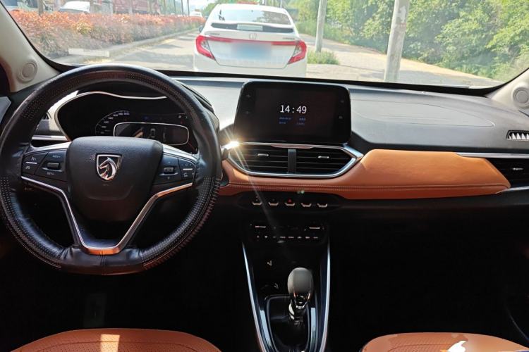 Used Baojun 510 2017 1.5L Manual Luxury Model
