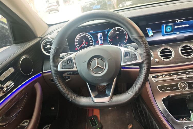 Used Mercedes-Benz E-Class 2018 Restyled E 300 L Sport Luxury Edition Steering Wheel