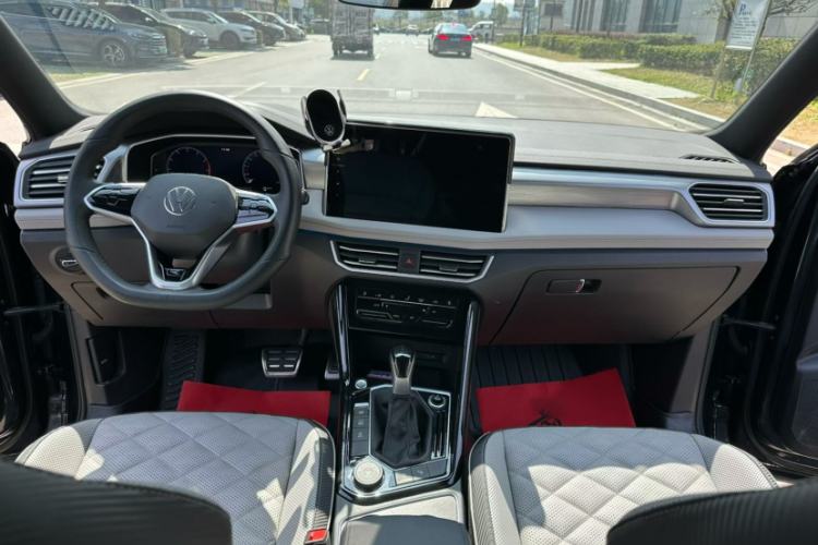 Used Volkswagen Tayron X 2023 Revised 380TSI Four-Wheel Drive Flagship Smart Edition Interior 2