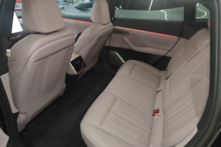 Used ONVO L60 2024 60 kWh Rear-Drive Version