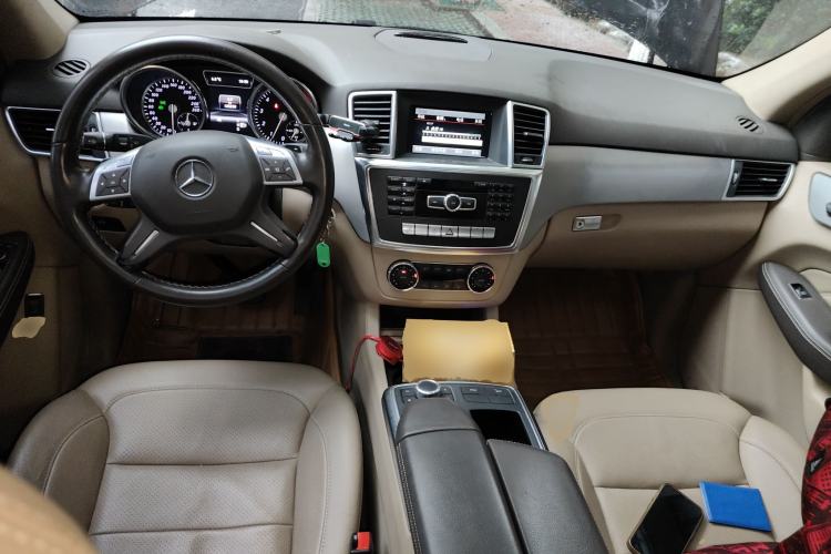 Used Mercedes-Benz M-Class 2012 ML 300