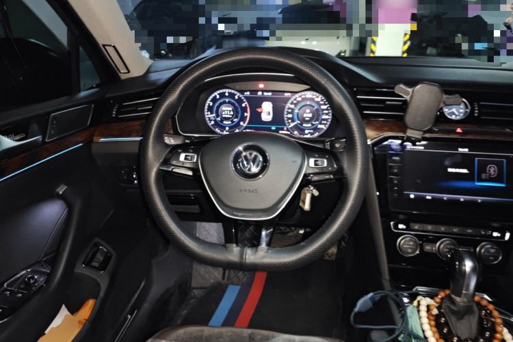 Used Volkswagen Magotan 2018 330TSI DSG Luxury Model