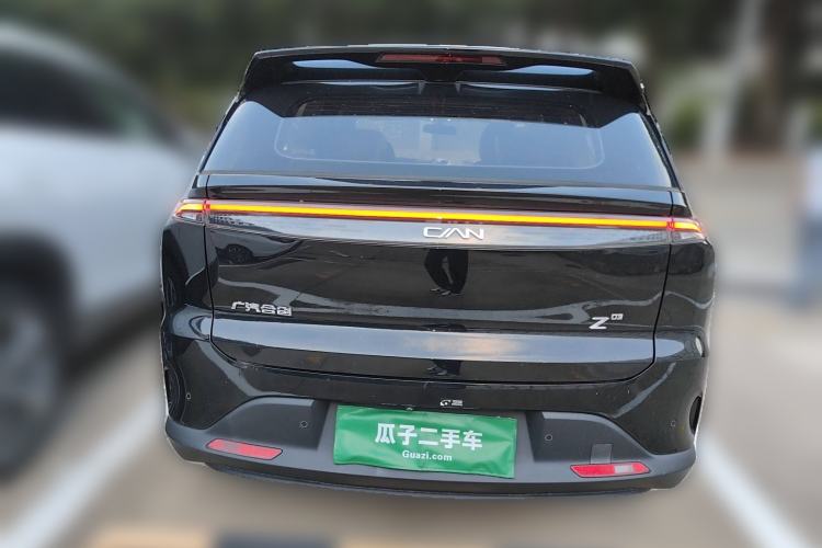 Used Hycan Z03 2022 510 km Range Trendy Cool Version 160 kW 61.13 kWh