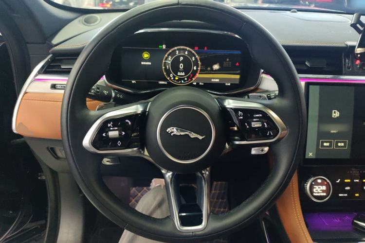 Used Jaguar F-PACE 2024 P250 R-Dynamic SE