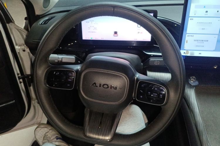 Used AION S MAX 2024 80 Star Edition Lithium Iron Phosphate Steering Wheel
