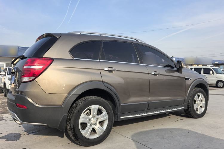 Used Chevrolet Captiva 2017 2.4L Two-Wheel Drive Luxury Edition 7 Seats
