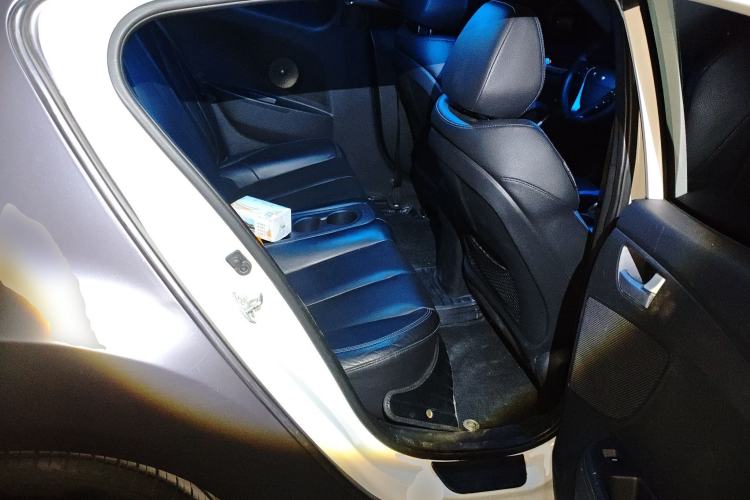 Used Hyundai Veloster 2012 1.6T Automatic Luxury Edition Left Rear Seat