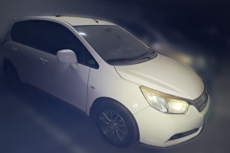 Used Venucia R50 2013 1.6L Manual Fashion Edition