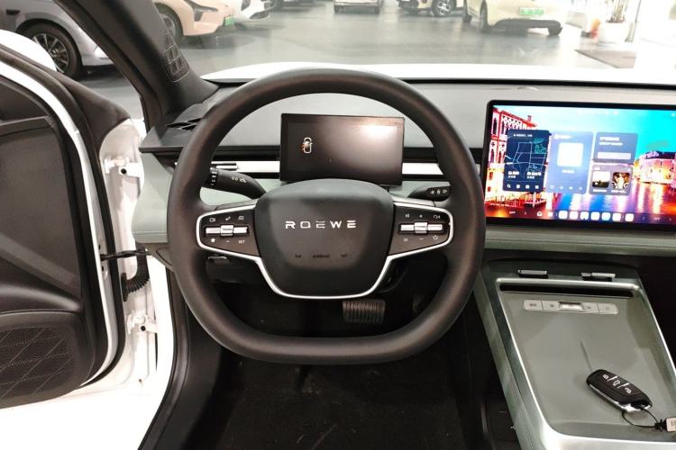 Used Roewe D6 2025 450km Deluxe Edition