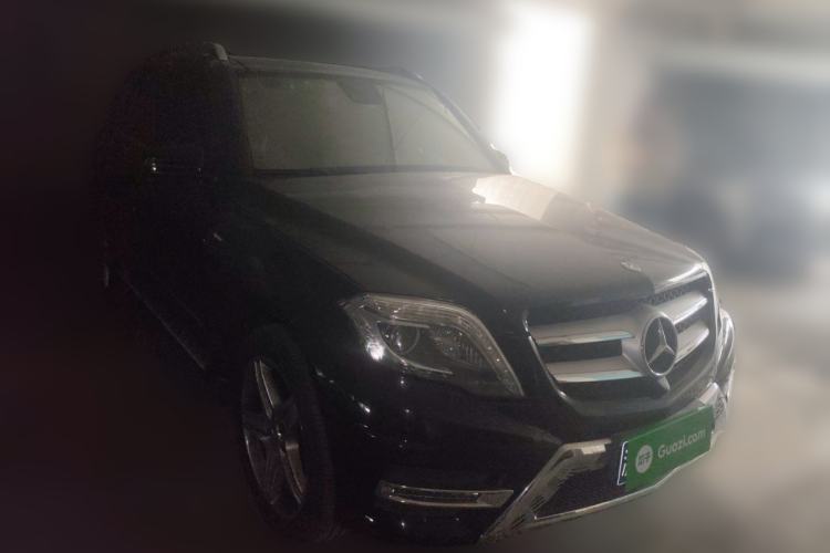 Used Mercedes-Benz GLK-Class 2015 GLK 300 4MATIC Luxury Ultimate Edition Front Right 45 Deg