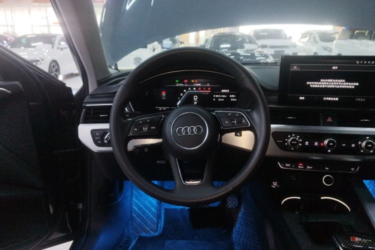 Used Audi A4L 2022 40 TFSI Fashion Dynamic Model
